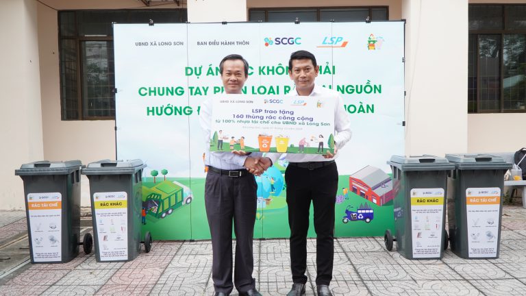 LSP Empowers Long Son with Sustainable Waste Management Through the Donation of Recycled Trash Bins and Green Day Activities
