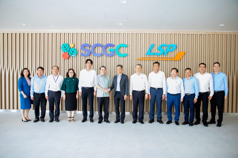 Leaders of LSP welcomed delegation of the Vietnam’s National Assembly Standing Committee to visit and work at LSP
