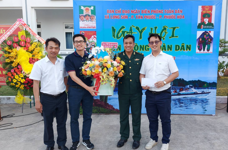 LSP joined 64th Vietnam Border Guard Force and 34th People’s Border Guard celebration at Long Son Border Guard