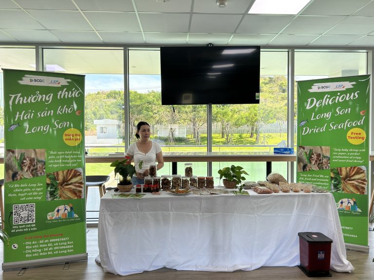 LSP held free tasting event to promote local dried seafood products and get feedback from employees
