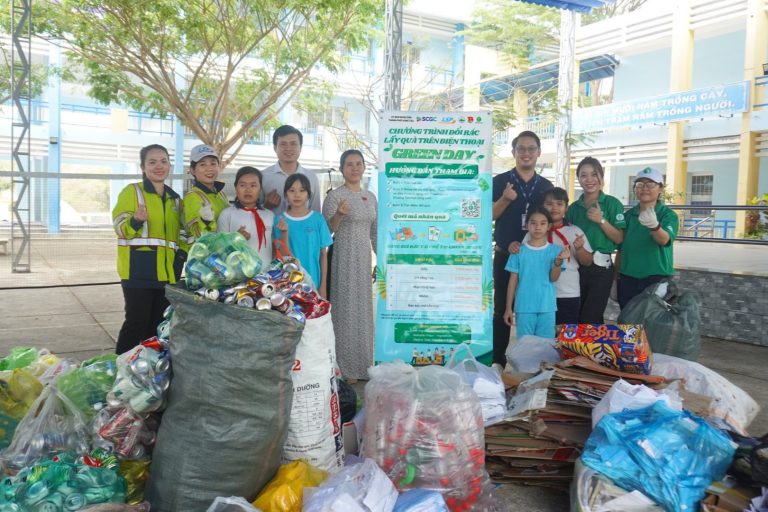 SCGC and LSP hosted “Green Day” event at Long Son 2 primary school to promote waste segregation at source