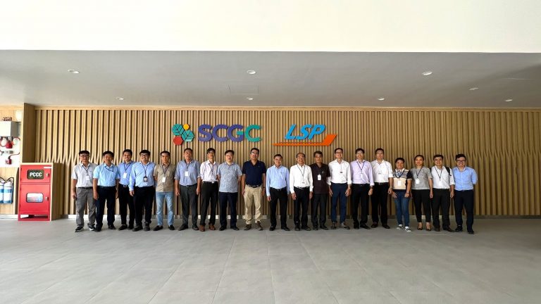 LSP welcomed Environmental license appraisal committee of MONRE to visit and work at LSP Complex