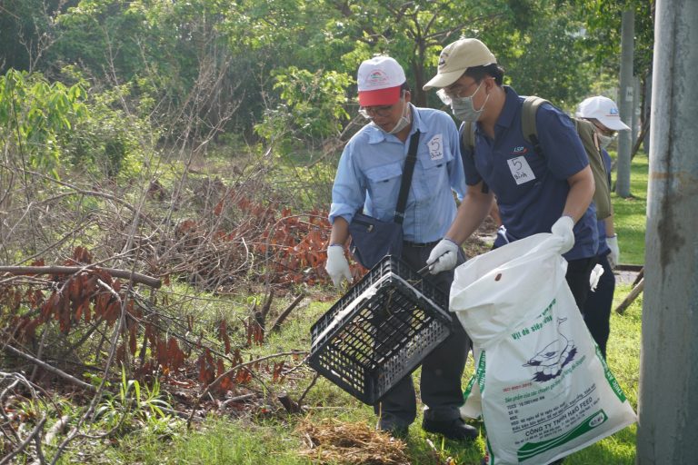 LSP and Long Son Community organize Street Clean-up Event